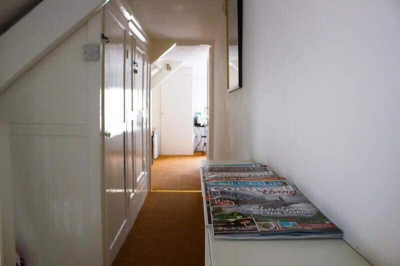 Drang House All Rooms Have Stairs แพดสโตว์ ภายนอก รูปภาพ